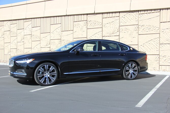 Private Luxury Las Vegas Airport Transfer – Domestic Arrivals - Getting Met at Harry Reid, Not Chasing a Sign