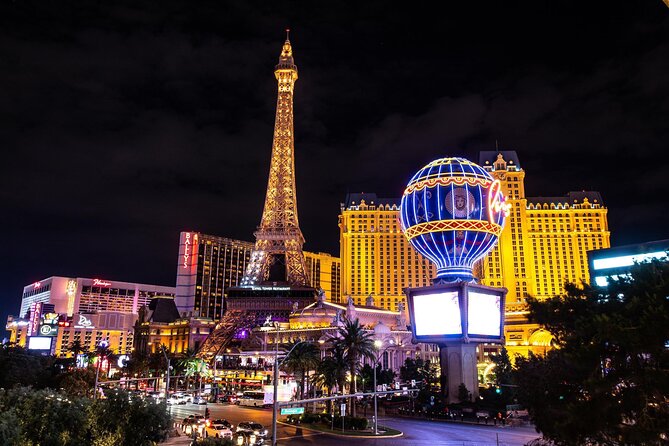 Private Luxury Point To Point Transportation in Las Vegas - Drop-off right at your venue, including Fremont Street trips