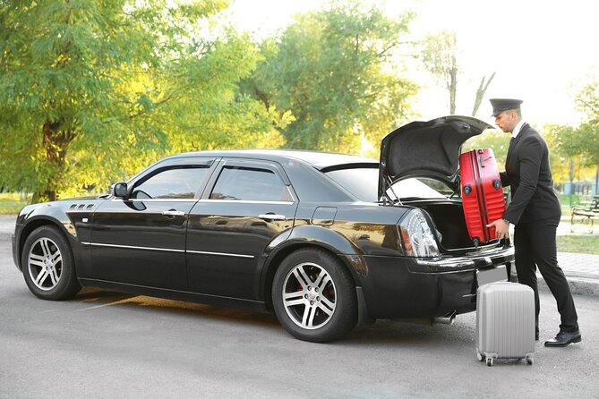 Private One-way Transfer Harry Reid Airport To Las Vegas - The 15-minute ride, real traffic time, and why waiting time matters
