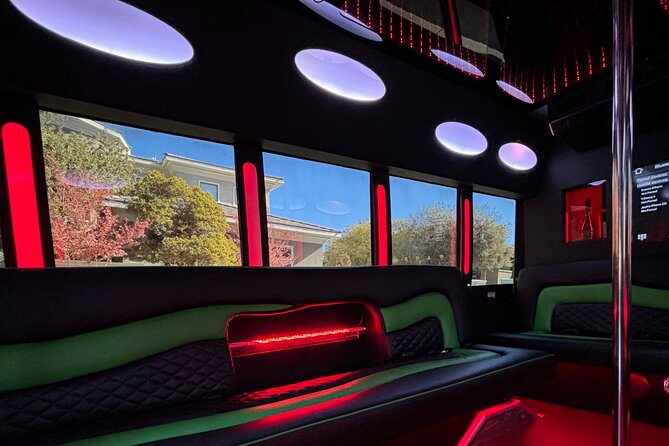 Private Party Bus Rental in Las Vegas - Private party bus in Las Vegas, from pickup to your requested end