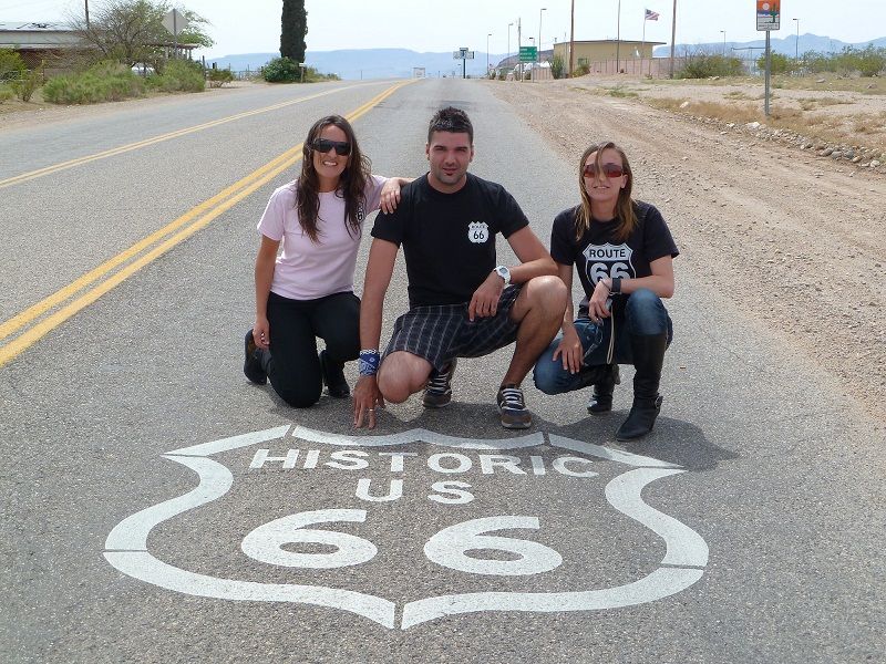 Private Tour from Las Vegas to the Grand Canyon South Rim - From Las Vegas Pickup to Hoover Dam, The Day Starts Fast