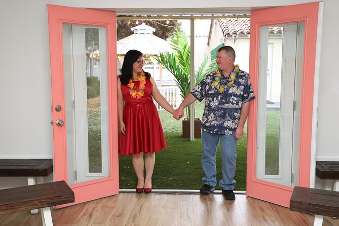 Quickie Sign and Go Wedding at Hawaiian Wedding Chapel - Key things to know before you book