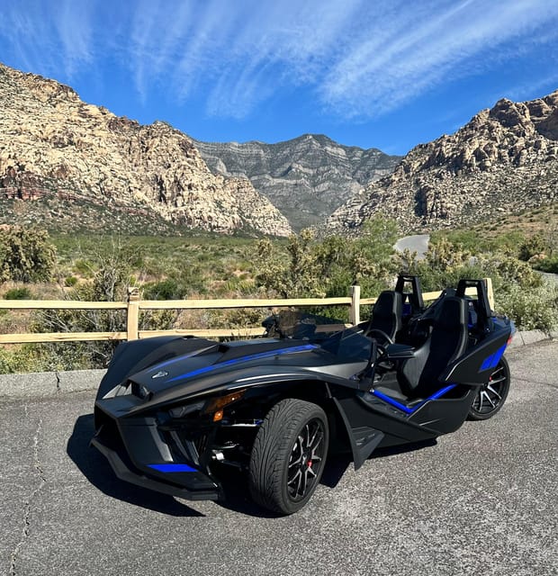 Red Rock Canyon Guided Automatic Slingshot Tour - The Las Vegas break and second look from the road