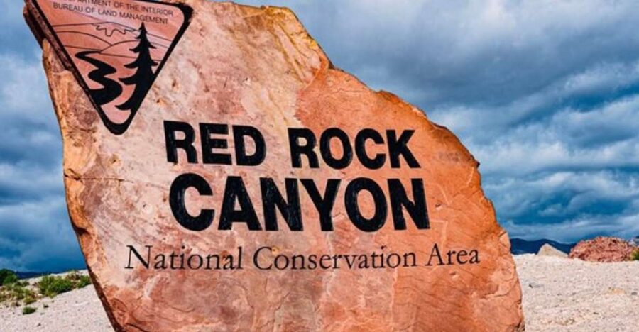Red Rock Canyon Sign& Seven Magic Mountains Tour - A Half-Day Reset in the Mojave Desert (Red Rock Sign plus Seven Magic Mountains)