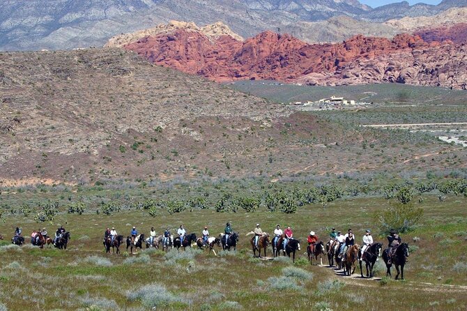 Red Rock Canyon Sunset Horseback Ride and Barbeque Dinner - Cowboy BBQ and s’mores: what’s actually on your plate