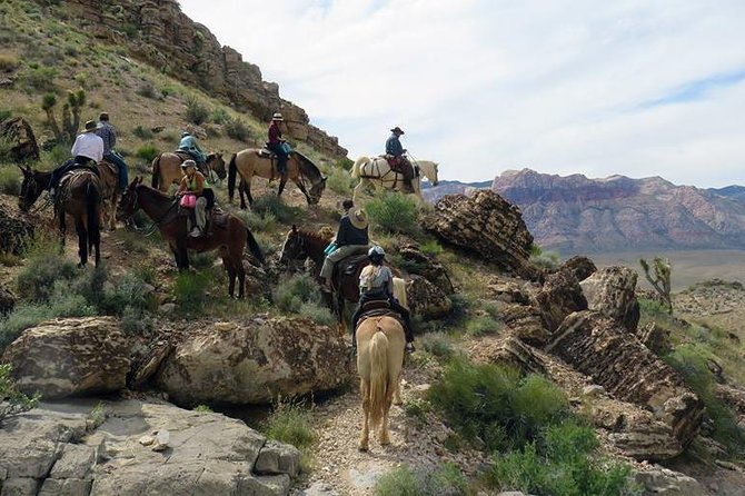 Red Rock Canyon Sunset Horseback Ride and Barbeque Dinner - Live entertainment under the stars, without the Vegas noise