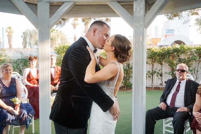 Regal Las Vegas Wedding Package - The staff support you can feel, not just read about