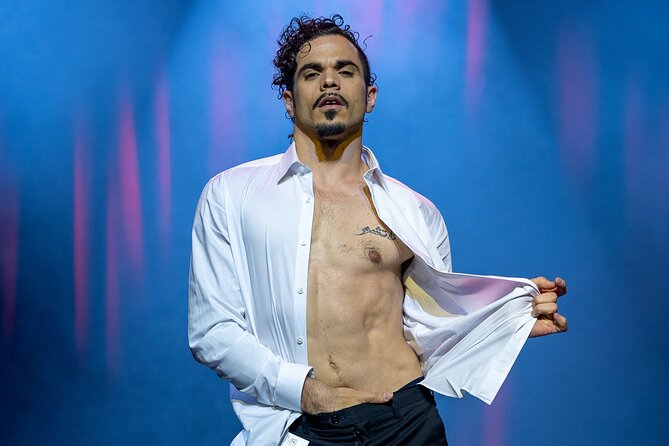 Rouge: The Sexiest Show in Vegas at the STRAT Hotel and Casino - Seats and VIP table options: how to get the best view