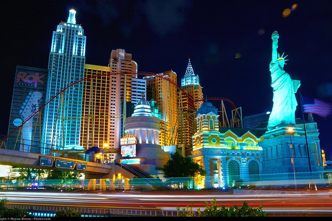RoundTrip Private Transfer Las Vegas by Luxury SUV Cadillac Escalade up to 5 pax - Strip-area dropoff and door-to-door convenience