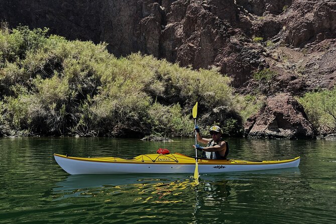 Self-Drive Emerald cave Kayak Tour-Guided Willow Beach Paddle - Who should book this small-group paddle