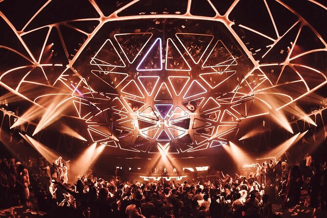 Sin City Party Bus Club Crawl - VIP entry, drinks, and what that means for your night