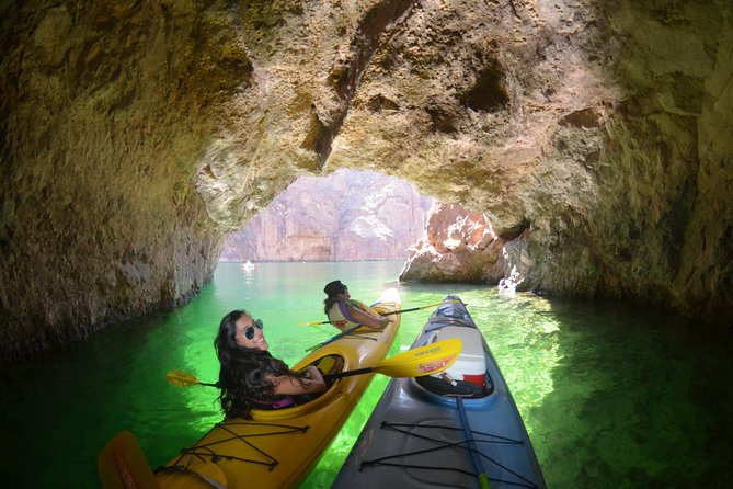 Small-Group Emerald Cave Kayak Tour on Colorado River - Emerald Cave: how the green glow happens