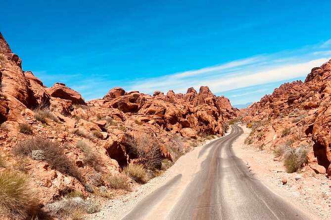 Small Group: Valley of Fire Half Day Tour from Las Vegas - Seven Sisters lunch: food with a view, not food in a parking lot