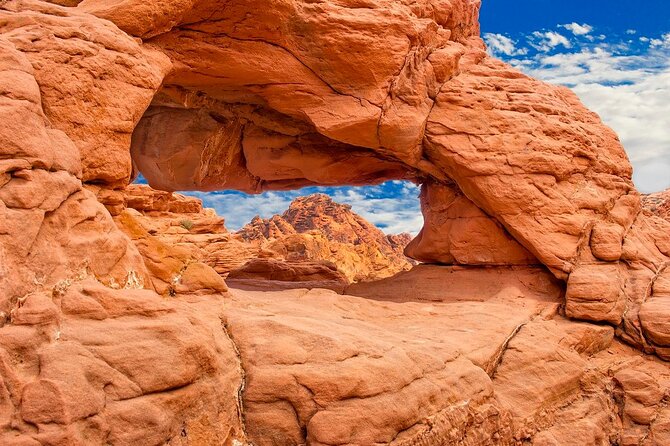 Small Group: Valley of Fire Half Day Tour from Las Vegas - Rainbow Vista loop trail and the Fire Canyon overlook