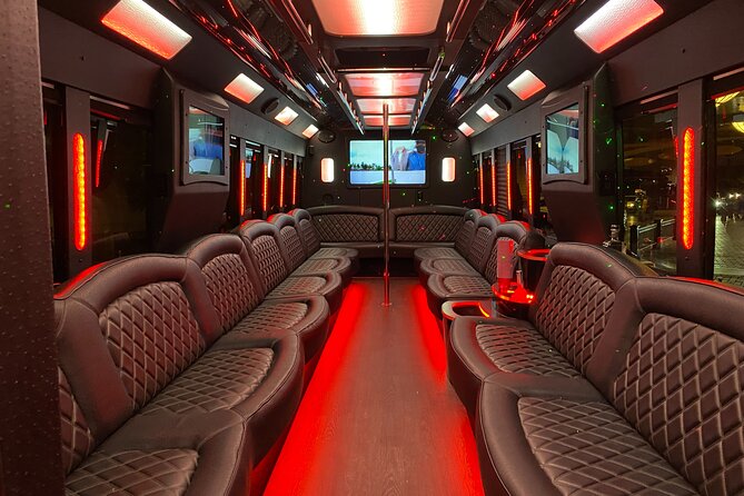 Strip Club Crawl & Open Bar Party Bus – Las Vegas - What the 8:30 pm Start Means for Your Night Plan