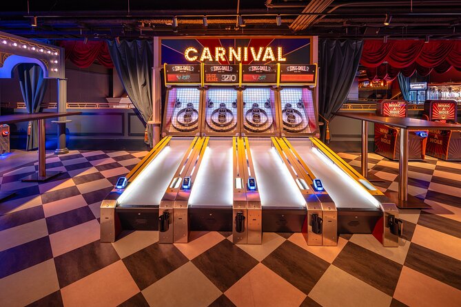 Swingers Indoor Mini Golf at Mandalay Bay - Timing, tickets, and getting in without turning it into a project
