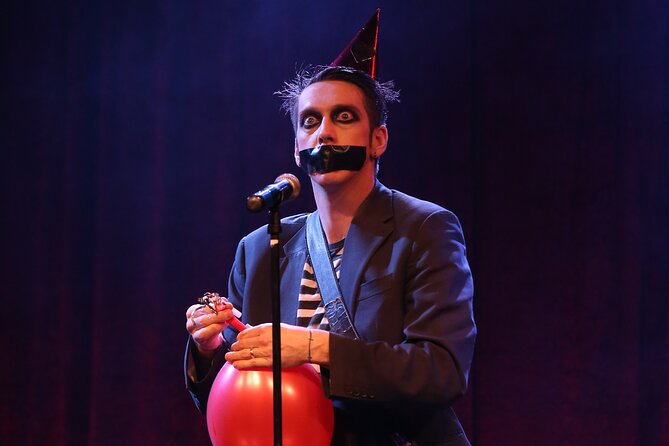 Tape Face at MGM Grand Hotel and Casino - Audience rules and who should bring whom