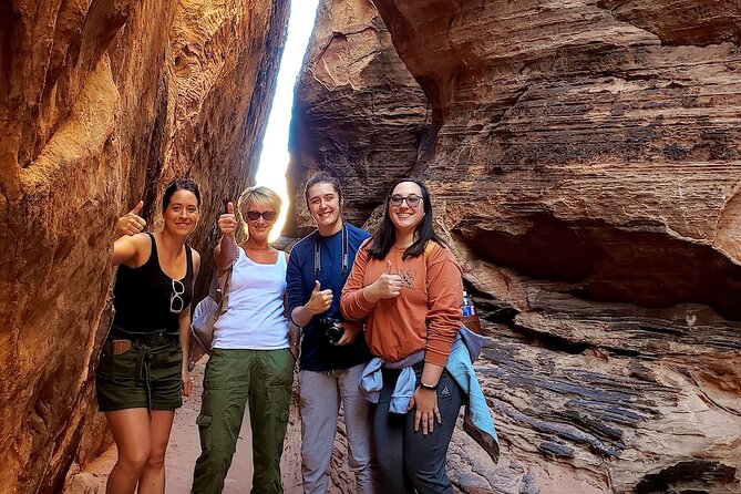 The “As Seen on TV” Panoramic Red Rock Canyon Scenic Loop Tour - Key things I’d zero in on before booking