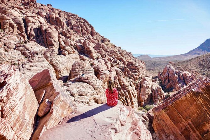 The “As Seen on TV” Panoramic Red Rock Canyon Scenic Loop Tour - Pickup times, the orange van, and the meeting points that matter