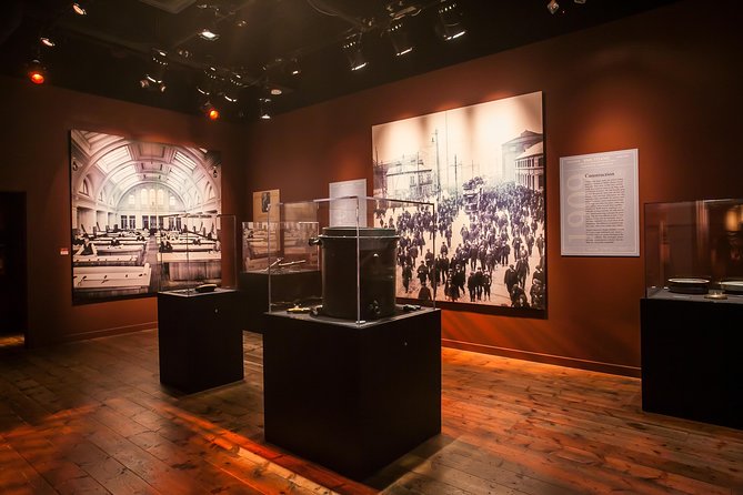 Titanic: The Artifact Exhibition at the Luxor Hotel and Casino - Where exactly it is inside Luxor (and how to avoid walking in circles)
