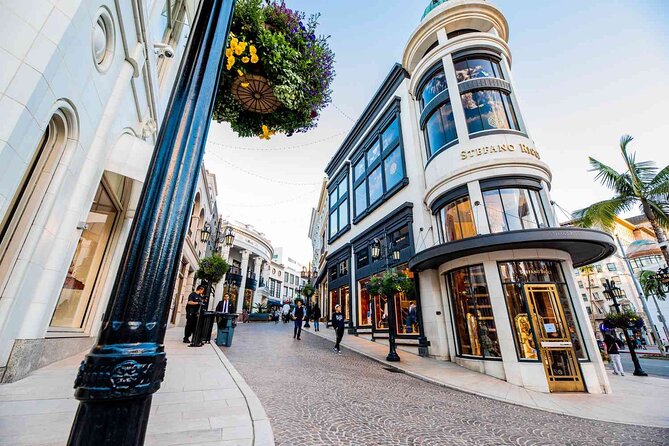Tour Los Angeles and Hollywood Small Group from Las Vegas - Rodeo Drive: high-end shopping window time without the pressure