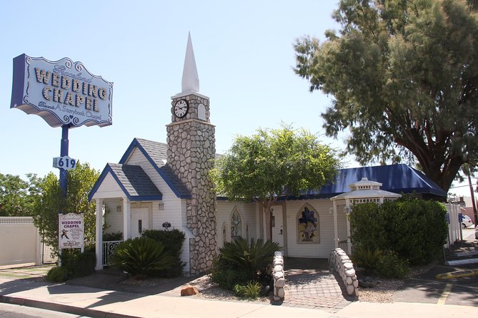 Traditional Wedding or Vow Renewal at Graceland Wedding Chapel - Language Options for Ceremonies, and How Much Notice You Need