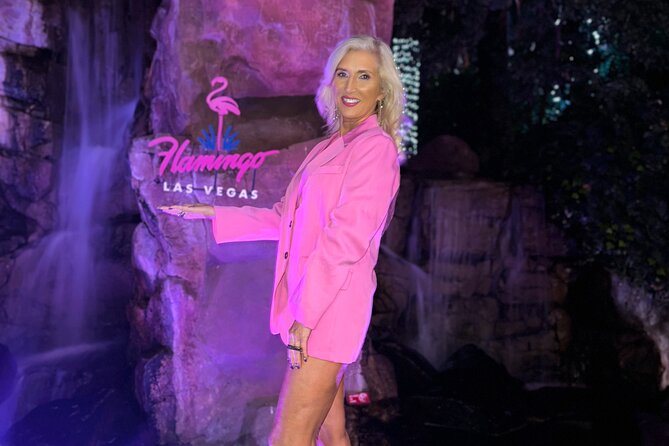 Trendy Strip Photo/Video Walking Tour in Las Vegas - Stop 4: Forum Shops Trevi Fountain pictures, without leaving the mall vibe