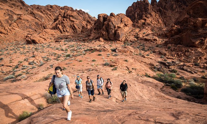 Valley of Fire Guided Hike from Las Vegas - Pickup, timing, and the small-group feel