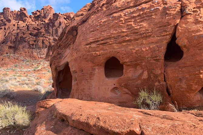 Valley of Fire/ Mojave Desert VIP Small Group Tour From Las Vegas - Elephant Rock rules: how to get the shot without getting stuck