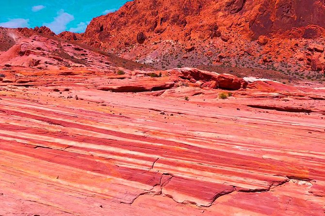 Valley of Fire State Park Day Tour from Las Vegas - The surprise bonus: roadside photo stops before or after the park