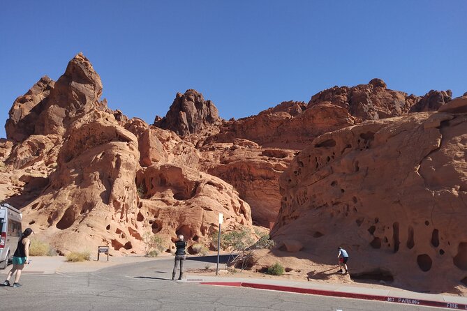 Valley of Fire State Park Tour w/Private Option (2-6 people) - Beehives: a quick start and an easy win for your camera