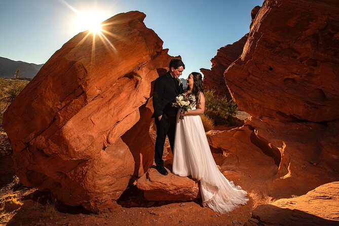 Valley of Fire Wedding Package - Timing that actually works: ceremony windows, sunset math, and weather reality
