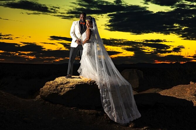 Valley of Fire Wedding Package - Choosing your ceremony type: civil, religious, vow renewal, or something else