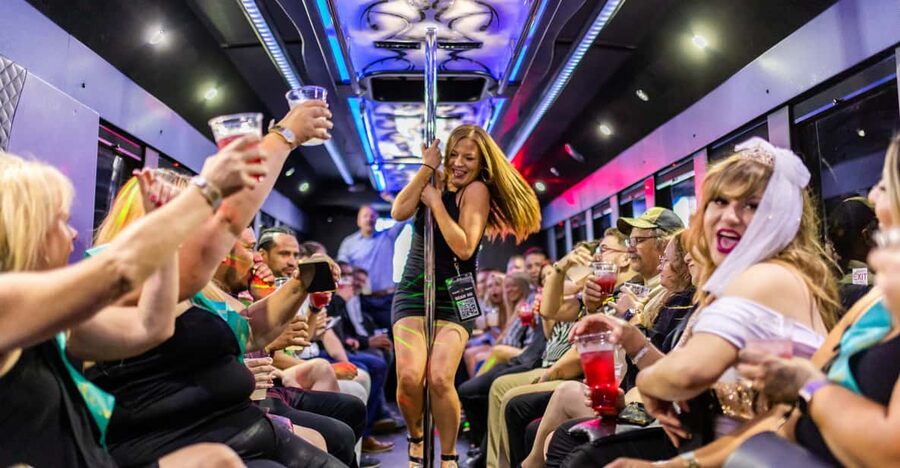 Vegas: 4-Hour Club Crawl with Party Bus Experience - Meeting Point on the Strip: Plan Your Timing, Not Your Guesswork