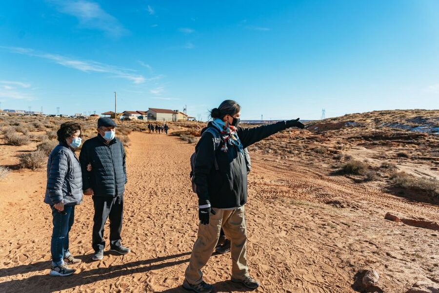 Vegas: Antelope Canyon & Horseshoe Bend Tour at Golden Hour - A long day with the right light plan