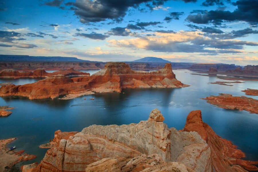 Vegas: Antelope Canyon, Monument Valley, & Grand Canyon Tour - Navajo-Led Antelope Canyon: Color, Curves, and Photo Time