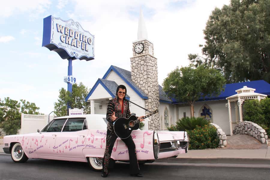 Vegas: Elvis-Themed Graceland Chapel Wedding or Vow Renewal - Guest Rules and Practical Tips That Make the Day Easier