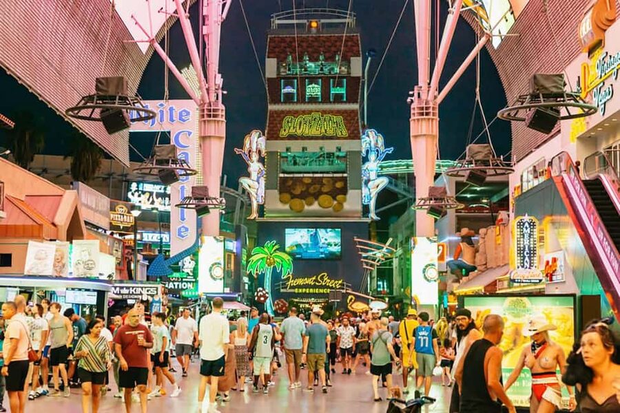 Vegas Explorer: Hop-On Hop-Off Adventure at Your Own Pace - Key Points That Make This Tour Worth Your Time