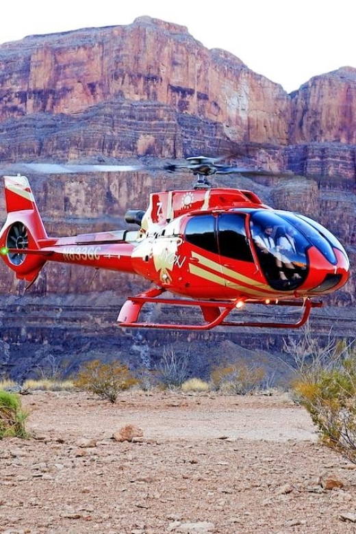 Vegas: Grand Canyon Airplane, Helicopter and Boat Tour - Helicopter down to the bottom: 4,000 feet for real scale