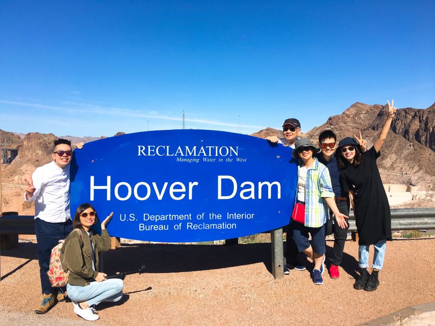 Vegas: Grand Canyon, Antelope Canyon, Horseshoe Bend, & Zion - Horseshoe Bend hike: 1.25 miles round trip, 1,000-foot drop