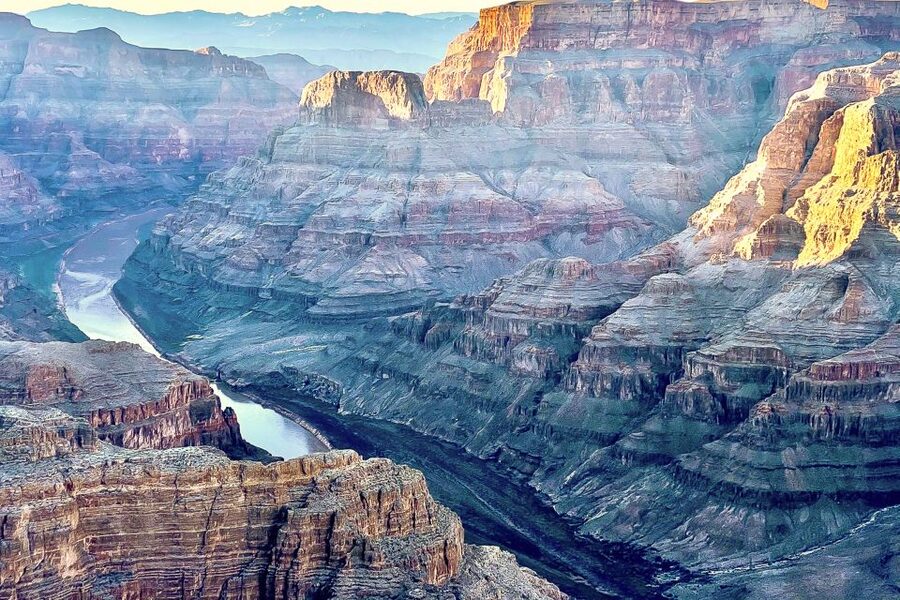 Vegas: Grand Canyon, Hoover Dam, Lunch/Skywalk Options, WiFi - Price and Value for About $90, Is It Actually a Good Deal?
