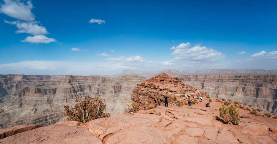 Vegas: Grand Canyon West Rim Tour & Hoover Dam Photo Stop - What makes the tour good value at $114 per person