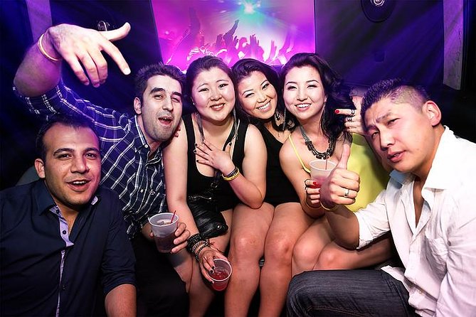 Vegas Rock Star Nightclub Tour - Where You Meet, How the Night Moves, and Why Walking Matters