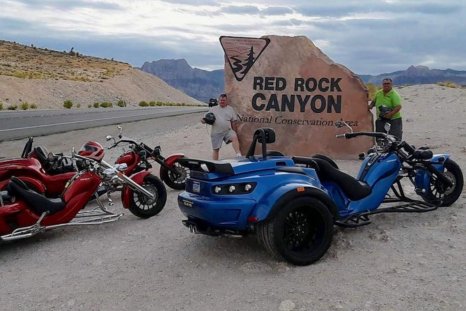 Vegas Strip and Red Rock Canyon Guided Trike or Slingshot Tour - From the Strip into the desert, how the route actually feels