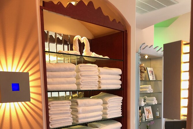 VIP 90-Minute Reflexology & Hot Stone Massage Combo - Key points before you book