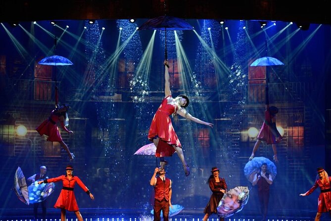 WOW - The Vegas Spectacular at the Rio Hotel and Casino - Water effects and holograms, cool on paper and built into the action