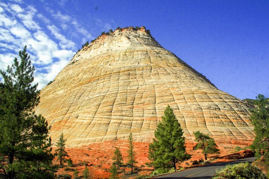 Zion National Park Small Group Adventure from Las Vegas - Getting around: vehicles, group size, and how it affects your comfort